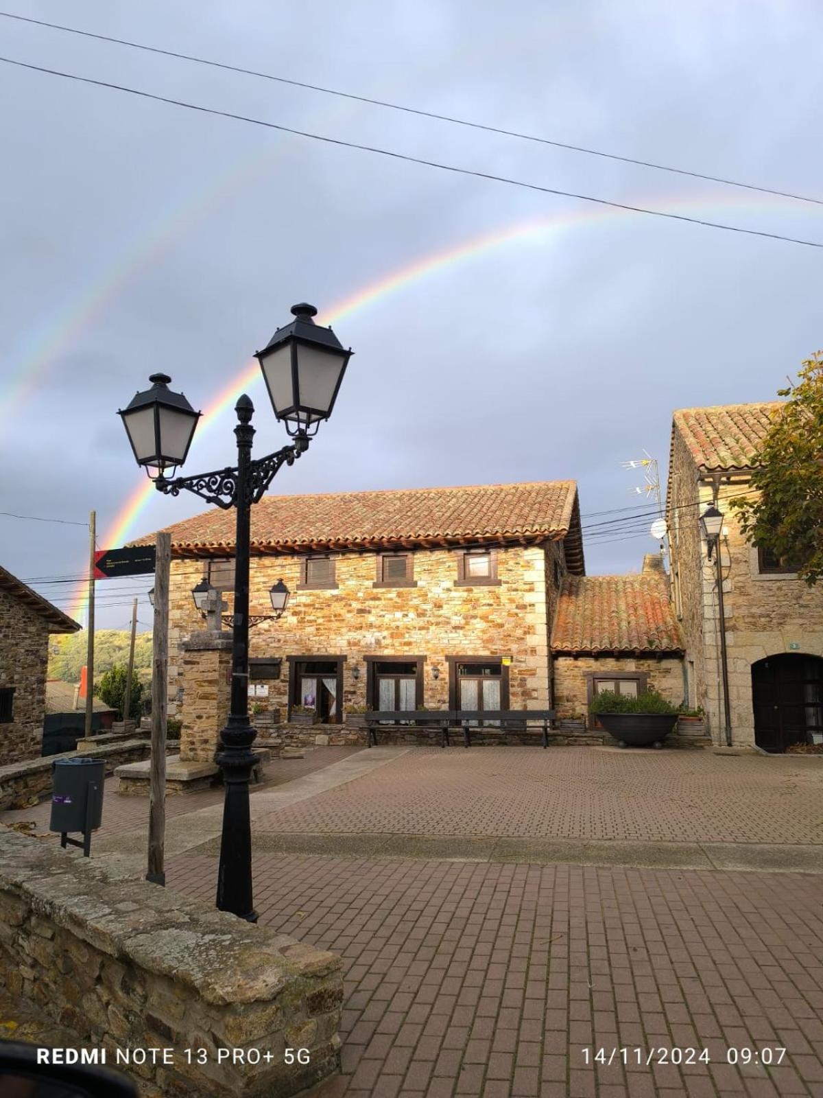 Posada De Serrada Serrada de la Fuente Buitenkant foto